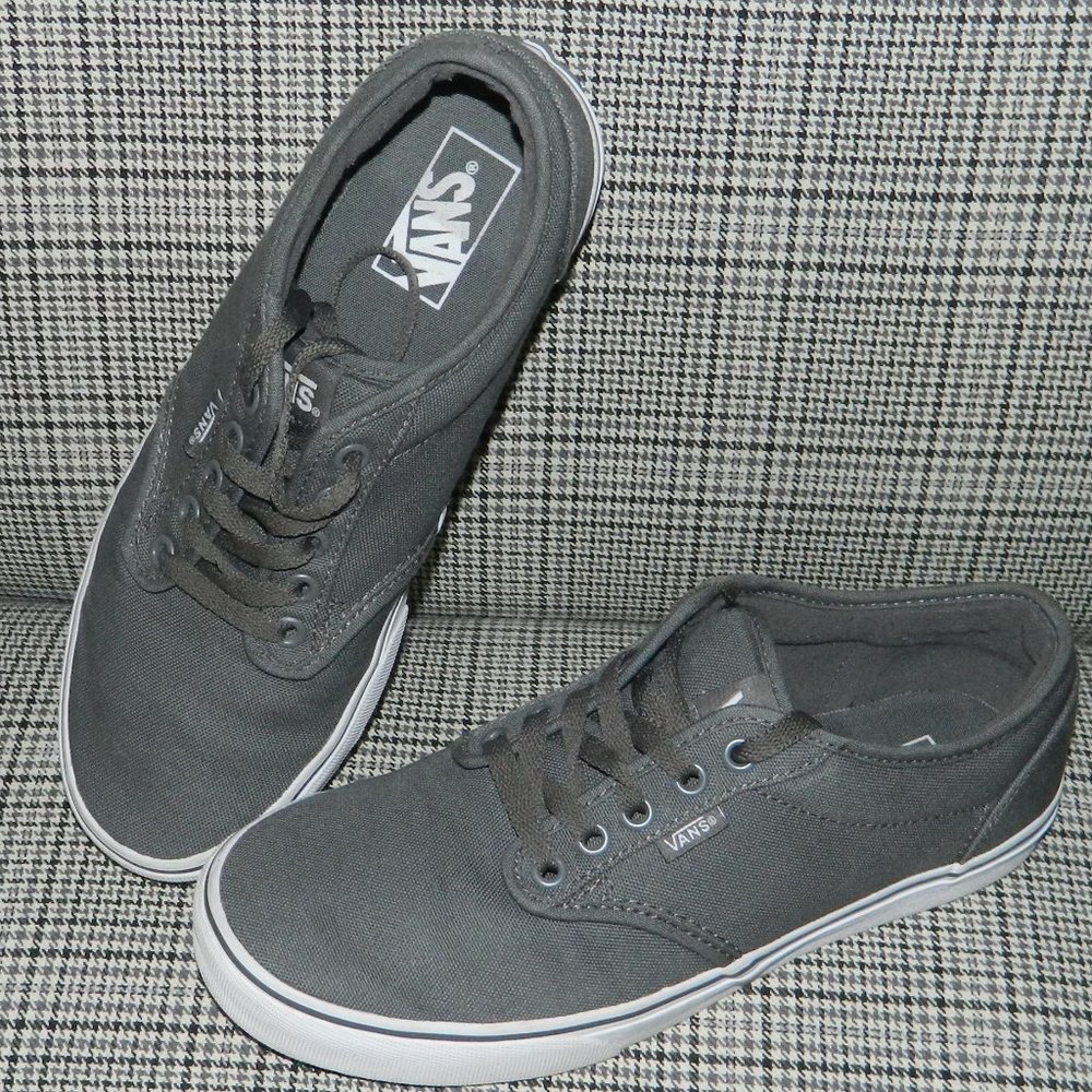 VANS Off the Wall low top classic skater sneakers